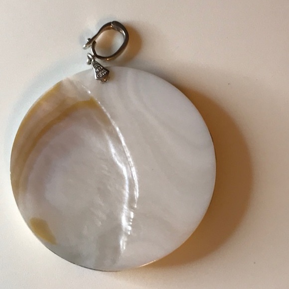 Natural Multi Color Abalone Shell Round Pendant. - Picture 8 of 9